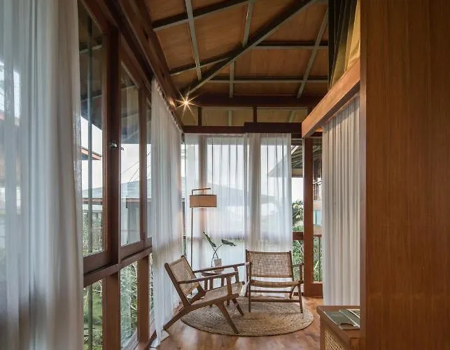 リゾート Gruen Canggu Garden 4*