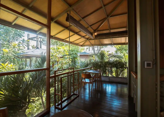 リゾート Gruen Canggu Garden 4*